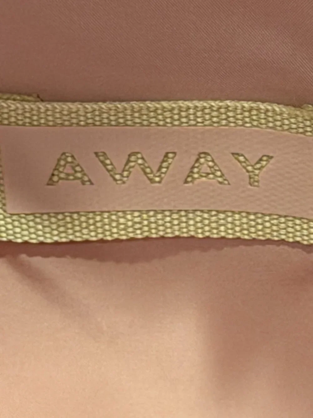NWT Away Featherlight Cargo Backpack in Glacier Pink